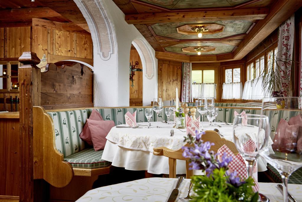 דורפגשטיין Berghotel Hauserbauer מראה חיצוני תמונה